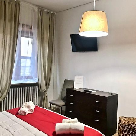 B&B Mo•Si Massa d'Albe Bagian luar foto