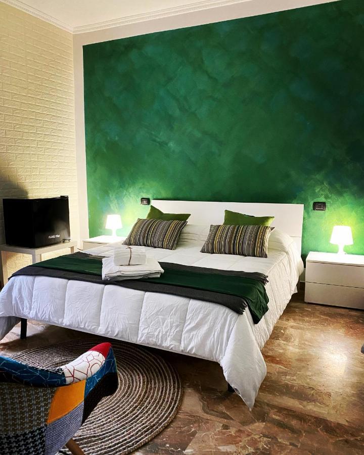 B&B Mo•Si Massa d'Albe Bagian luar foto