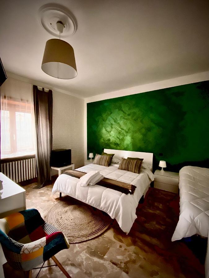 B&B Mo•Si Massa d'Albe Bagian luar foto