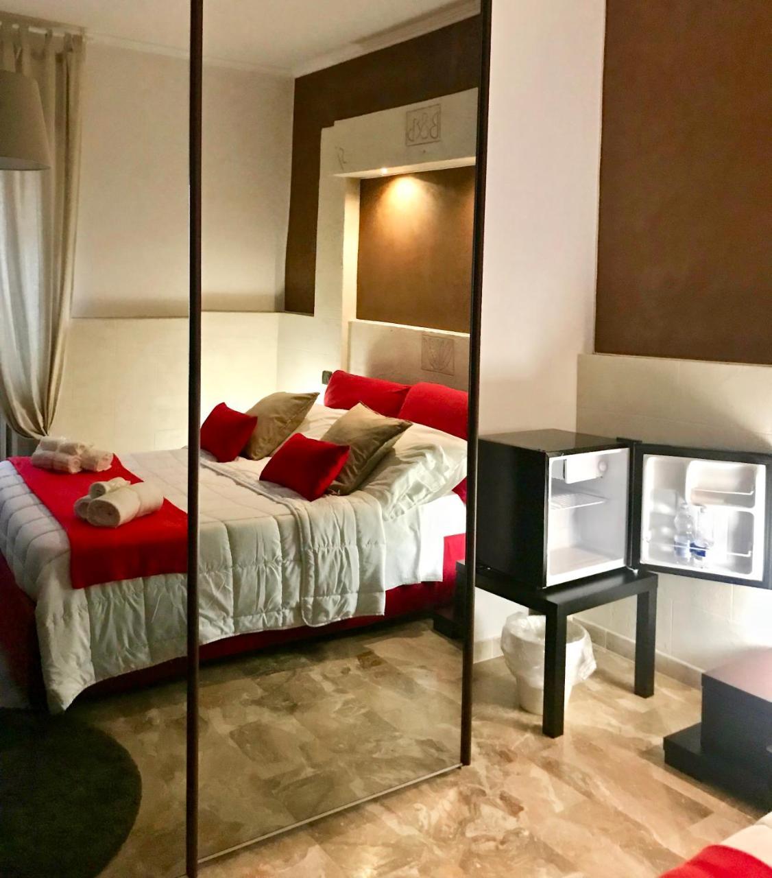 B&B Mo•Si Massa d'Albe Bagian luar foto